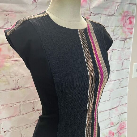 🔥5/25 sale🔥Rachel Rachel Roy black vertical stripe panel cap sleeve midi dress - Picture 2 of 10